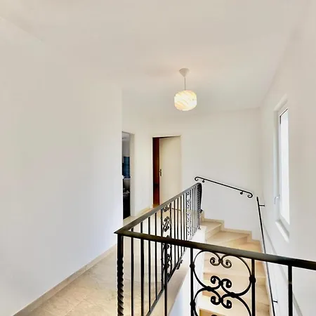 Casa Carolina House * ロゾネ