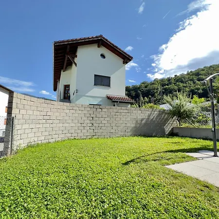 Casa Carolina House * ロゾネ